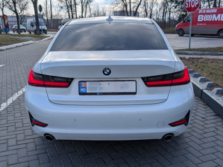 BMW 3 Series foto 2