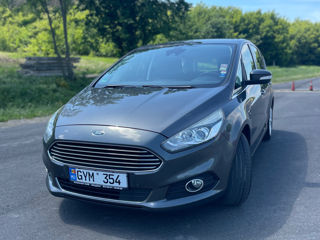 Ford S-Max foto 3