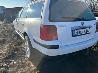 Volkswagen Passat foto 8