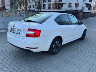 Skoda Octavia foto 3