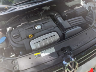 Volkswagen Touran foto 5