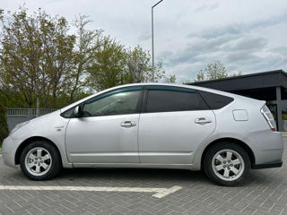 Toyota Prius foto 6