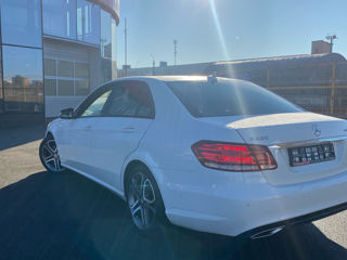 Mercedes E-Class foto 5