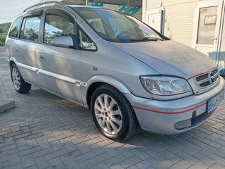 Opel Zafira foto 3