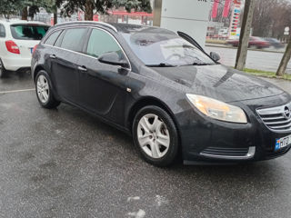 Opel Insignia foto 1