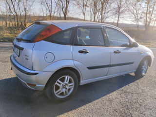 Ford Focus foto 3