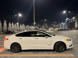 Ford Fusion foto 6