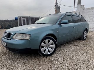 Audi A6 foto 2