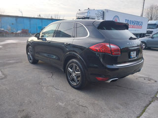 Porsche Cayenne foto 2