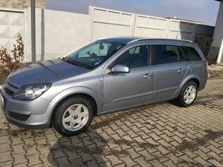 Opel Astra foto 2