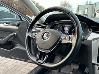 Volkswagen Passat foto 11