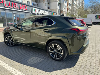 Lexus UX foto 6