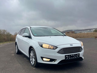 Ford Focus foto 2