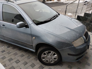 Skoda Fabia foto 3