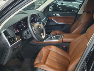 BMW X7 фото 4