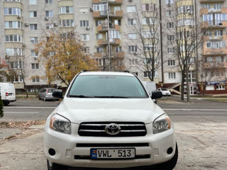 Toyota Rav 4 foto 3