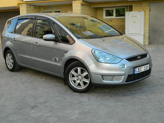 Ford S-Max foto 6