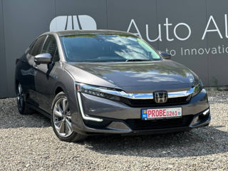 Honda Clarity фото 3