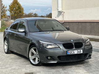 BMW 5 Series foto 3