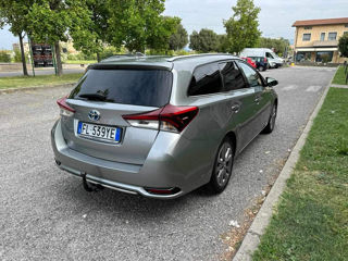 Toyota Auris foto 2