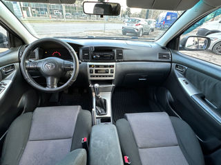 Toyota Corolla foto 8