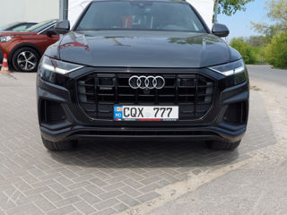 Audi Q8 foto 3