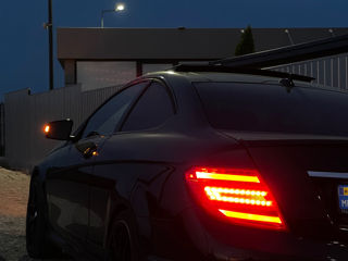 Mercedes C-Class Coupe foto 5