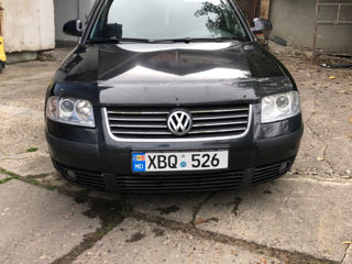 Volkswagen Passat foto 4