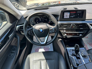 BMW 5 Series foto 9