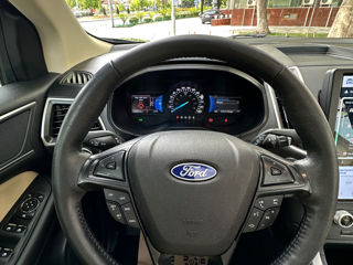 Ford Edge foto 15