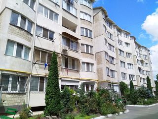 Se vinde apartament cu 3 odăi,Bloc nou , Autonoma, Botanica, str. Prigoreni! foto 1