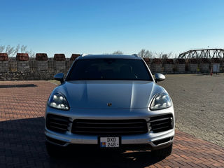 Porsche Cayenne foto 2