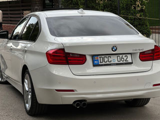 BMW 3 Series foto 4