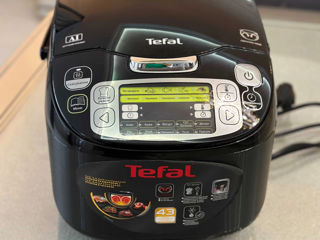 Multicooker  cu 42 de programe