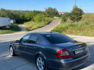 Mercedes E-Class foto 3