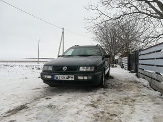 Volkswagen Passat foto 1