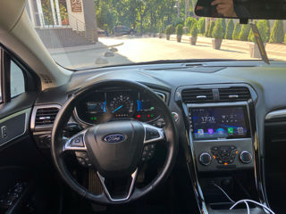 Ford Fusion foto 7