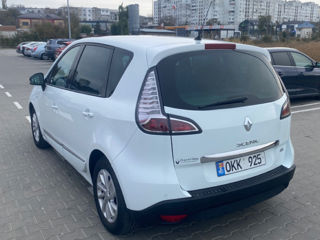 Renault Scenic foto 5