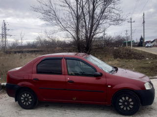 Dacia Logan foto 3