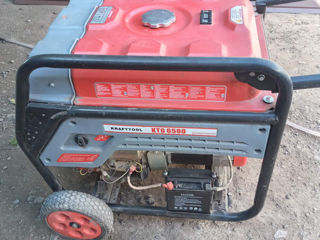 Generator practic nou ...follsit de 3-4 ori