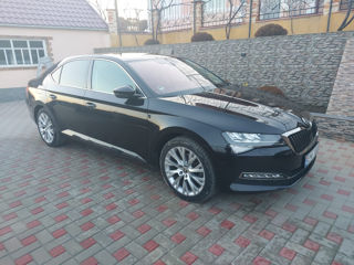 Skoda Superb foto 2