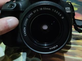 Canon EOS 4000D foto 1