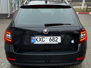 Skoda Octavia foto 6