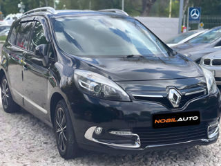 Renault Grand Scenic foto 2