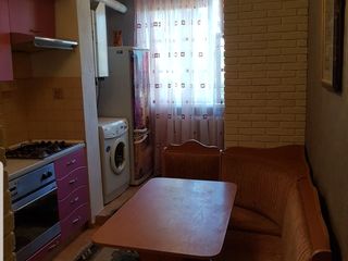 Apartament cu 2 odai separate! Botanica (1000 Мелочей)! Pret Negociabil! foto 3