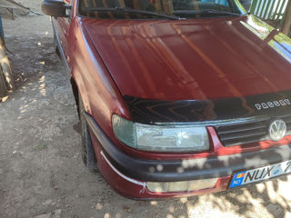 Volkswagen Passat foto 2