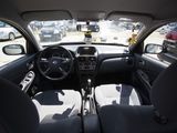 Nissan Almera foto 4