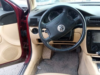 Volkswagen Passat foto 7