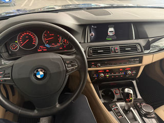 BMW 5 Series Touring foto 7