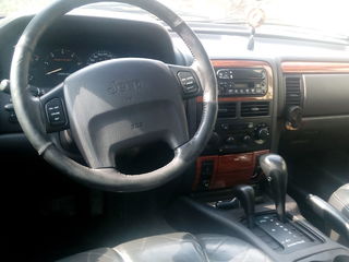 Jeep Grand Cherokee foto 5